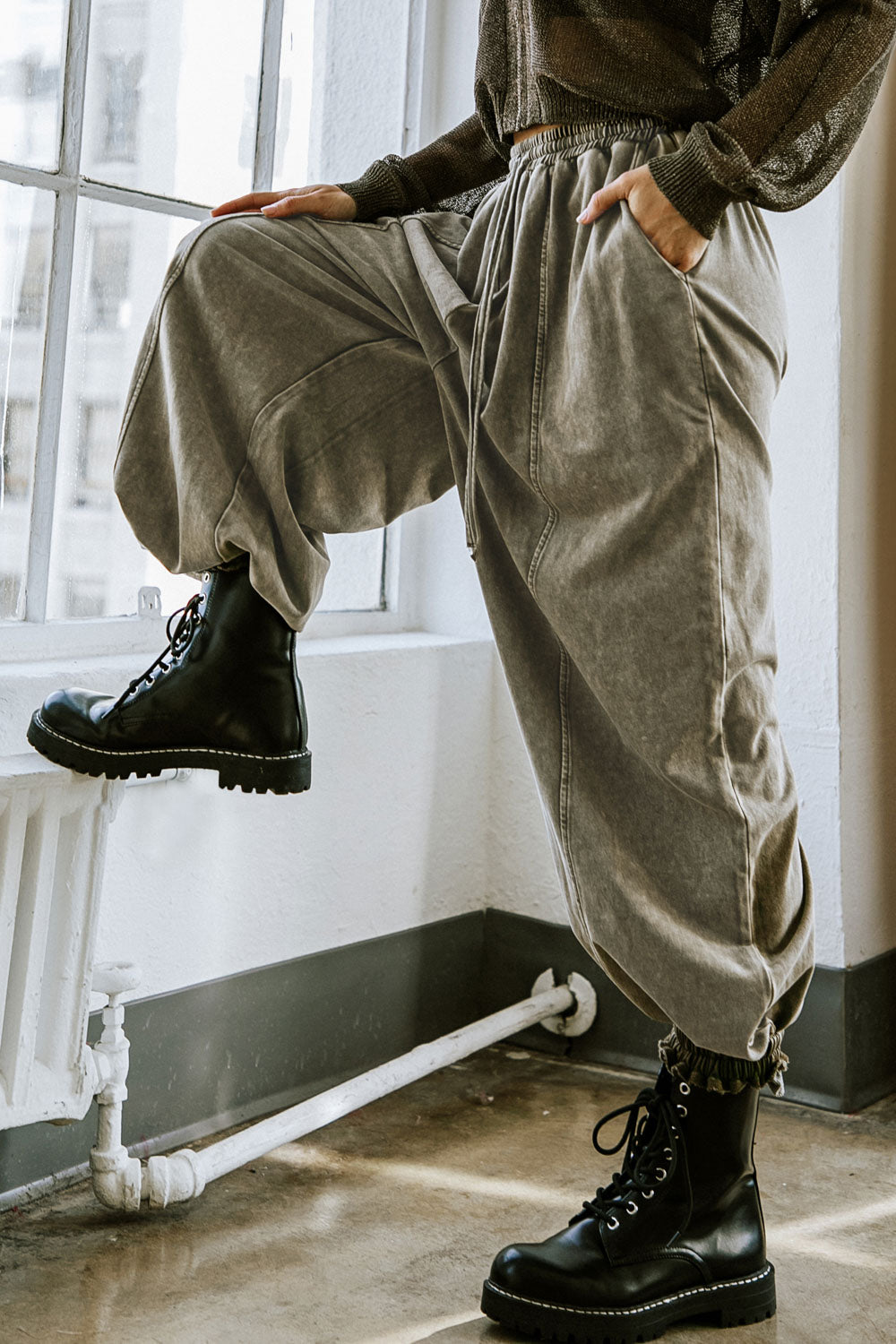 GET ON BOARD KNIT JOGGER Flying Tomato